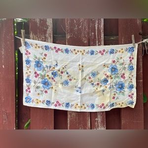 Linen Kitchen Dish Towel with Blue Daisies